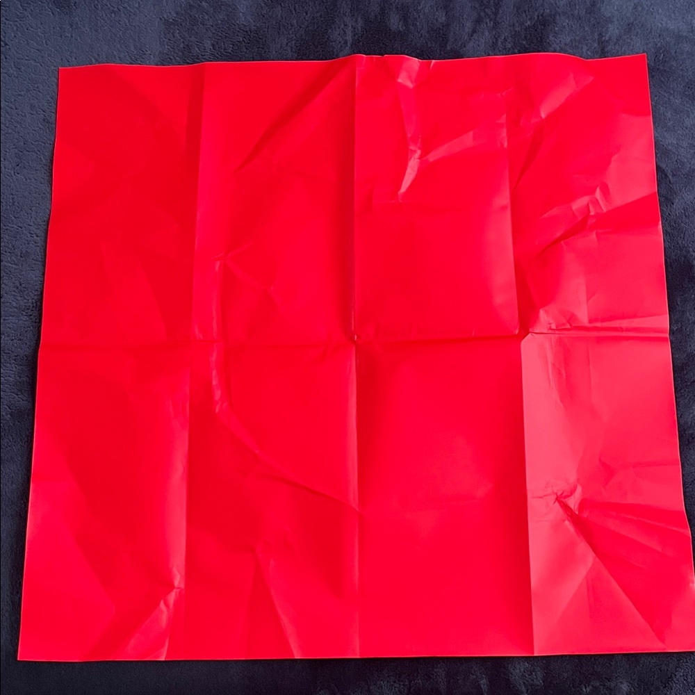 28# Yves Saint Laurent Red and Gold Gift Wrap Paper ❤️❤️❤️ - Picture 4 of 10